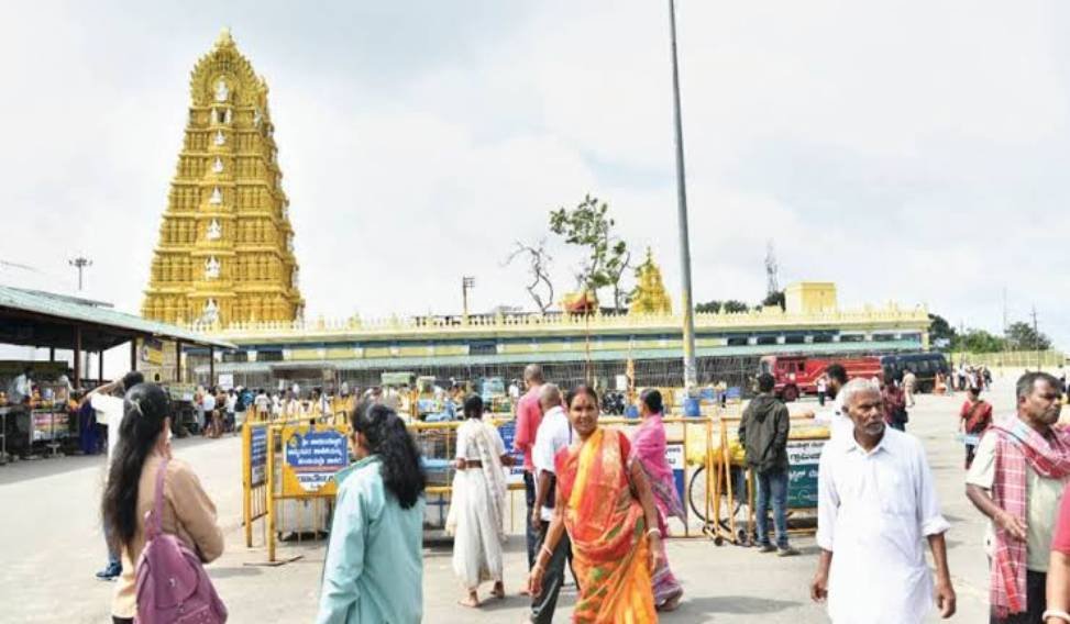 Chamundeshwari Temple Sampoorna News